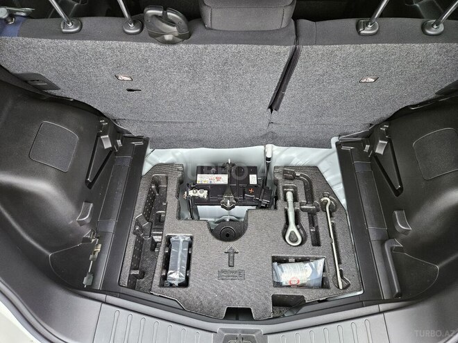 Nissan Note-10