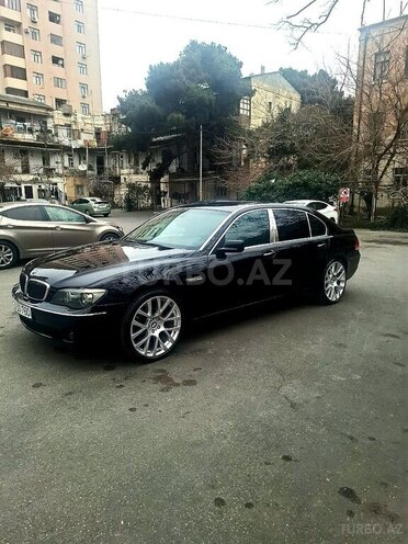 BMW 750-4