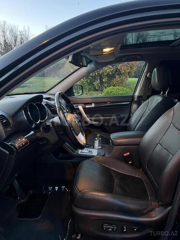 Kia Sorento-10