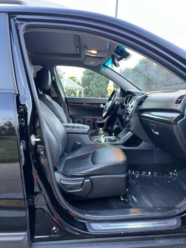 Kia Sorento-14