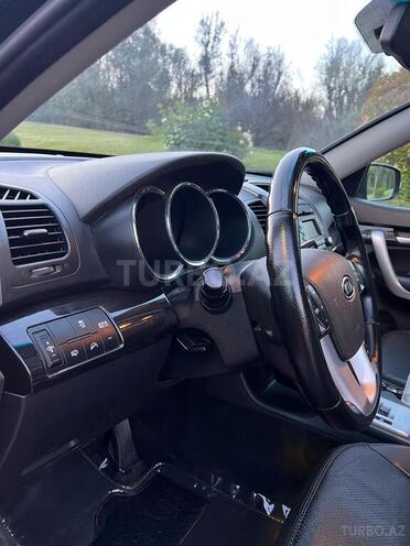 Kia Sorento-13