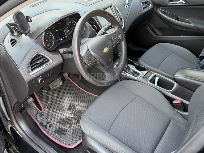 Chevrolet Cruze-6