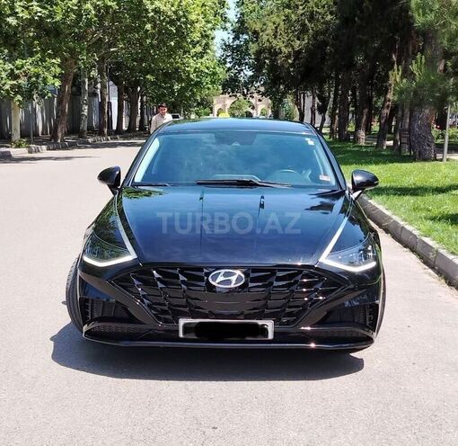 Hyundai Sonata-2