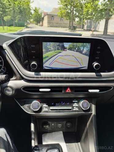 Hyundai Sonata-6