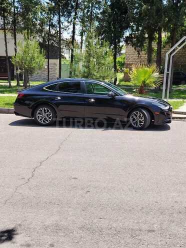 Hyundai Sonata-11
