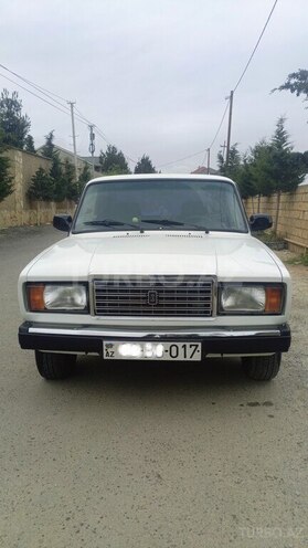 LADA (VAZ) 2107-1