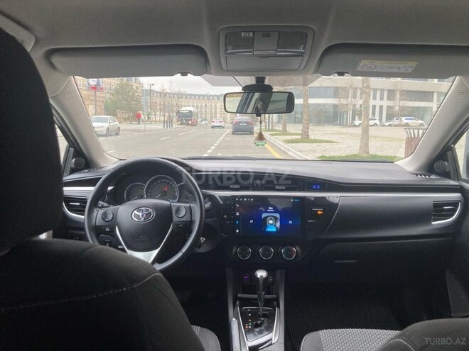 Toyota Corolla-5