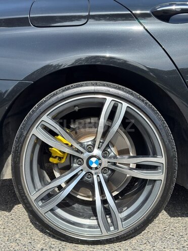 BMW 528-7