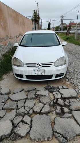 Volkswagen Golf-1