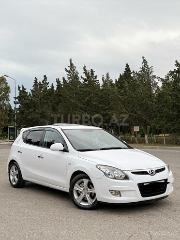 Hyundai i30-2