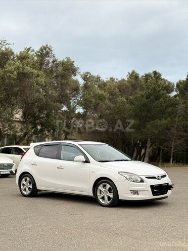 Hyundai i30-7