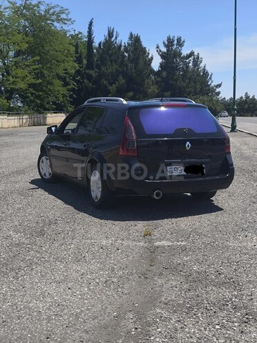 Renault Megane-10
