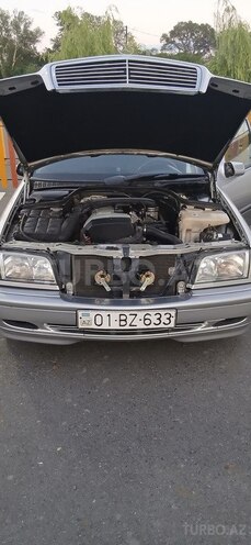 Mercedes C 200-8