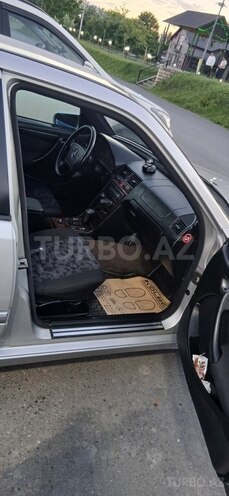 Mercedes C 200-11