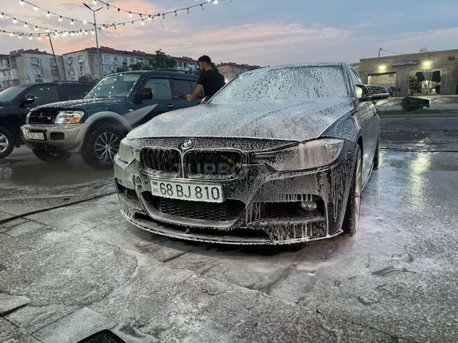 BMW 330-9