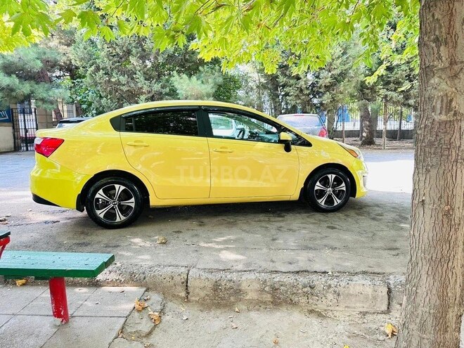 Kia Rio-6