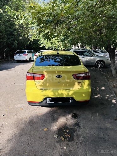 Kia Rio-3