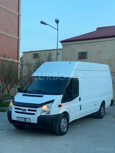 Ford Transit-1