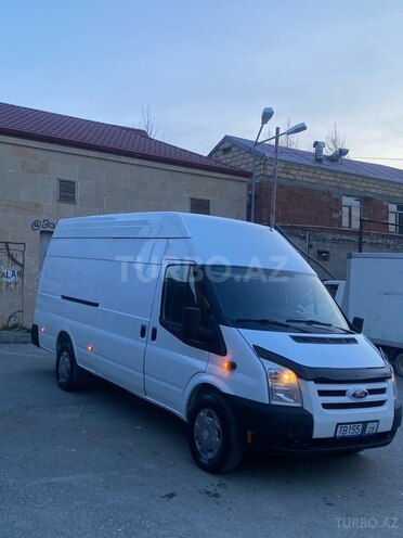 Ford Transit-2