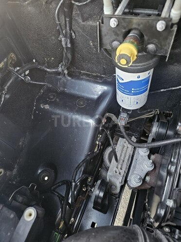 Ford Transit-3