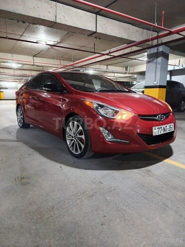 Hyundai Elantra-1