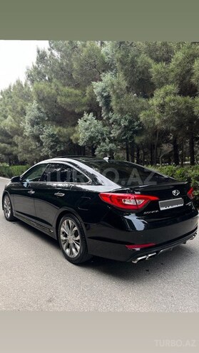 Hyundai Sonata-6