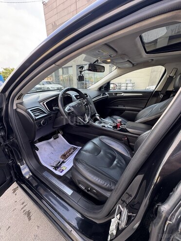 Ford Fusion (North America)-6