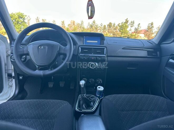 LADA (VAZ) Priora-10