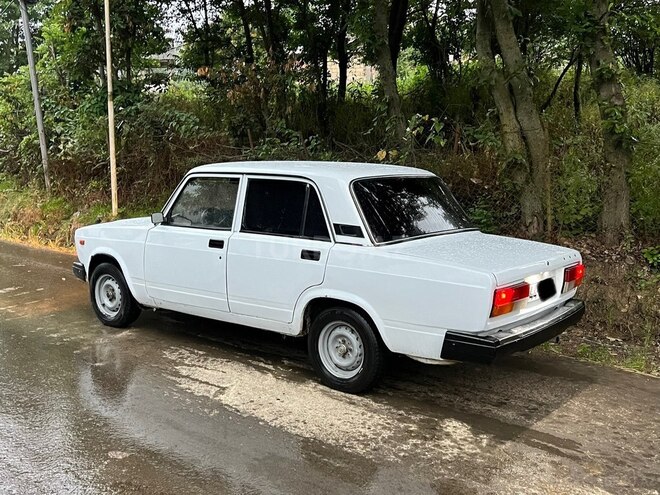 LADA (VAZ) 2107-12