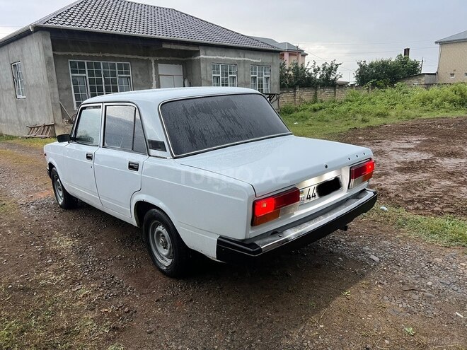 LADA (VAZ) 2107-13
