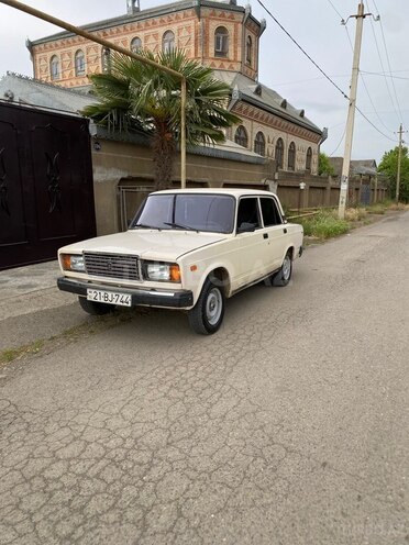 LADA (VAZ) 2107-10