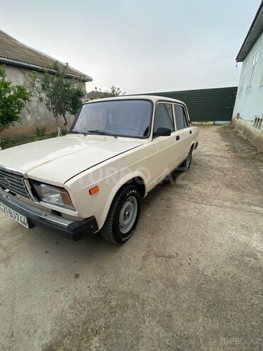 LADA (VAZ) 2107-8