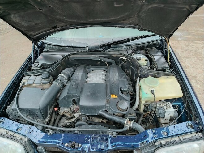 Mercedes C 240-13