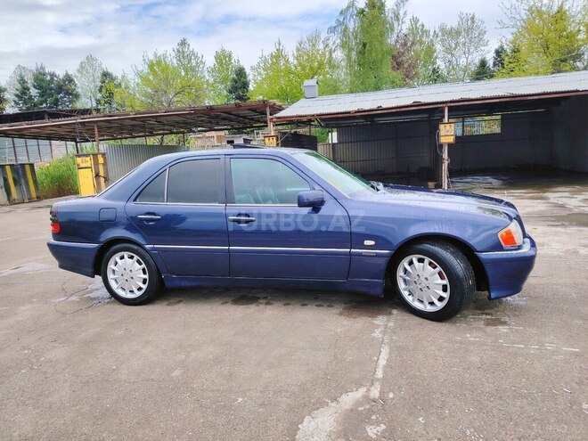 Mercedes C 240-8