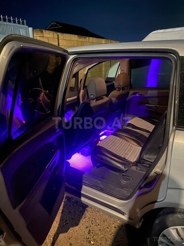 Opel Zafira-13