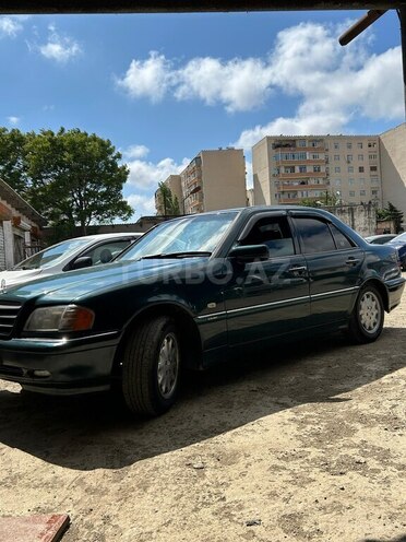 Mercedes C 180-2