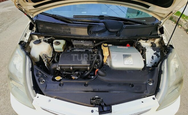 Toyota Prius-9