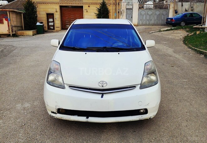 Toyota Prius-1