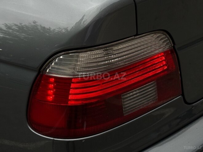 BMW 525-11