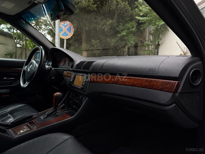 BMW 525-13