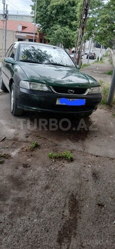 Opel Vectra-2