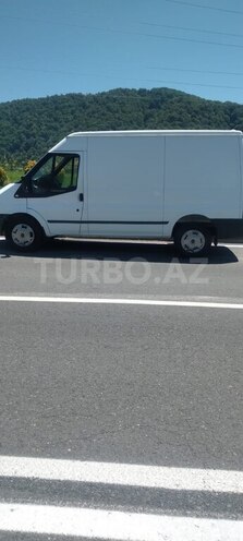 Ford Transit-2