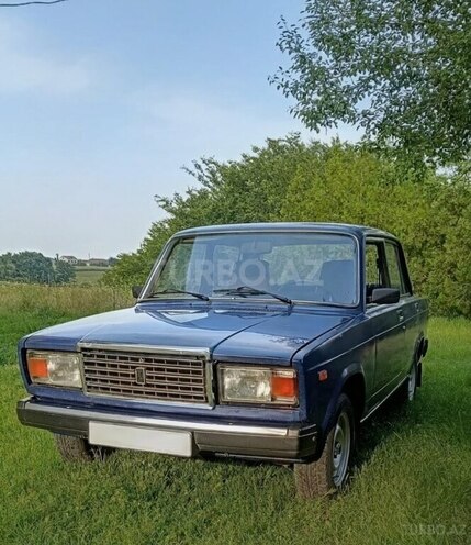 LADA (VAZ) 2107-4