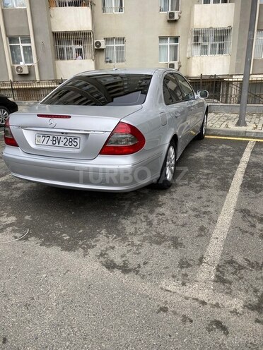 Mercedes E 220-3