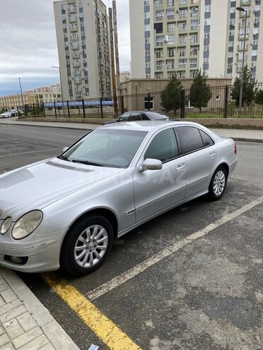 Mercedes E 220-5