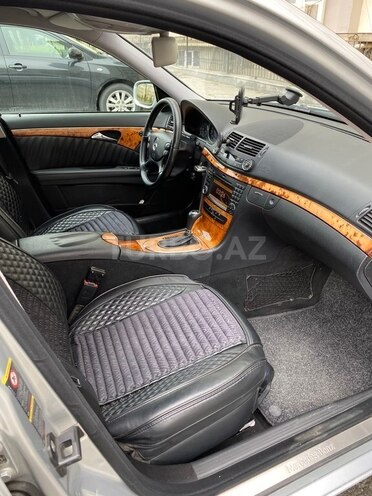 Mercedes E 220-9