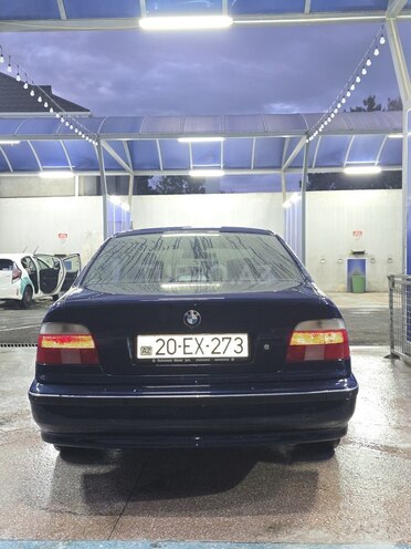 BMW 523-3