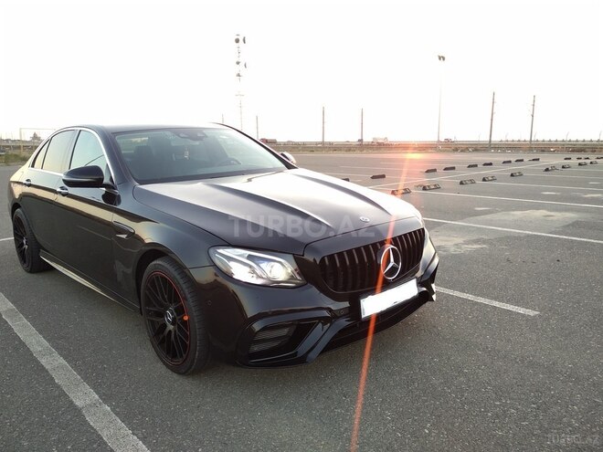 Mercedes E 220 d-7