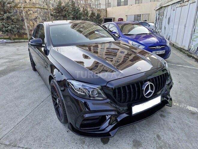 Mercedes E 220 d-16