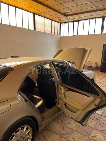 Mercedes E 240-9